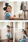 アリスの仮装をした女の子