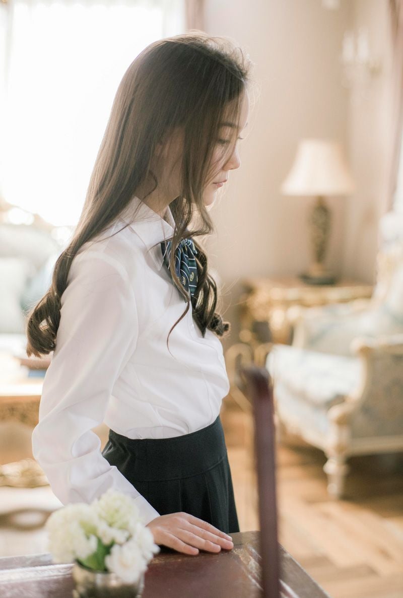 送料無料【超目玉セール】小学校 卒業式 女の子 正統派スーツ Michelle