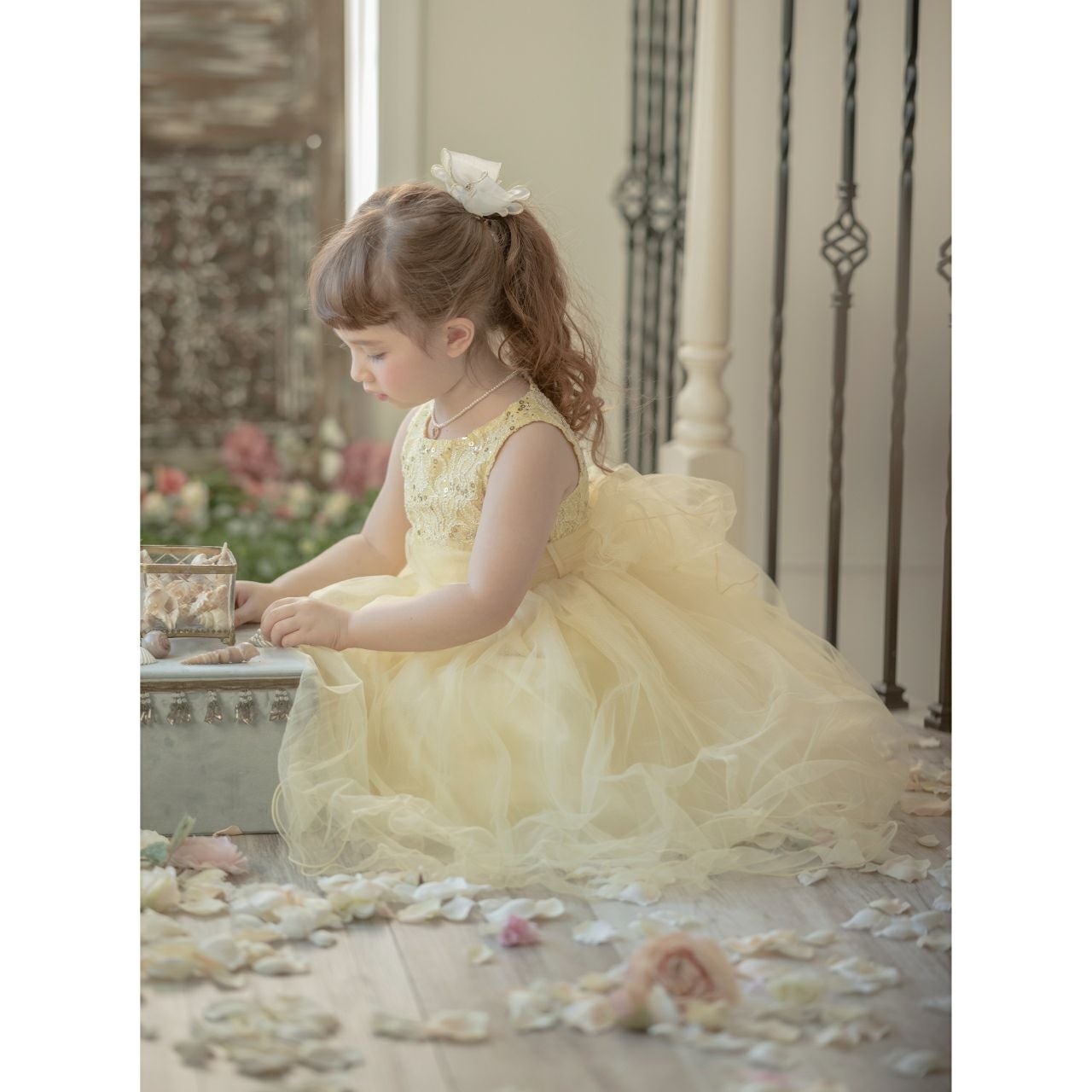 Drescco ドレスコ　ゴールドスパンコール レースドレス 130 フォーマル DRESCCO(ドレスコ)】人気の子供フォーマルドレスが手軽にレンタル