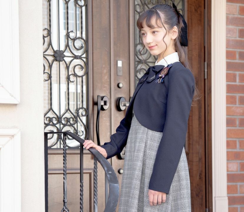 送料無料【卒服最終セール目玉】フォーマル 卒業式 女子スーツ