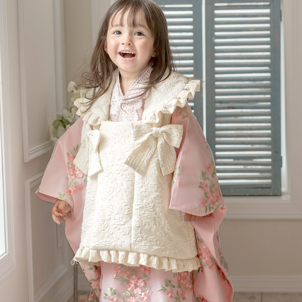送料無料【超目玉セール】 被布セット七五三 3歳女の子 着物 花刺繍