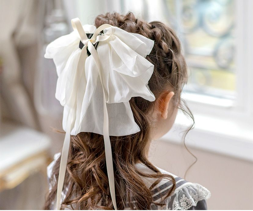 か*お様 ホワイト シフォン リボン 帽子ヘアピン 送料無料シフォンリボンヘアクリップ 結婚式や発表会などのフォーマル