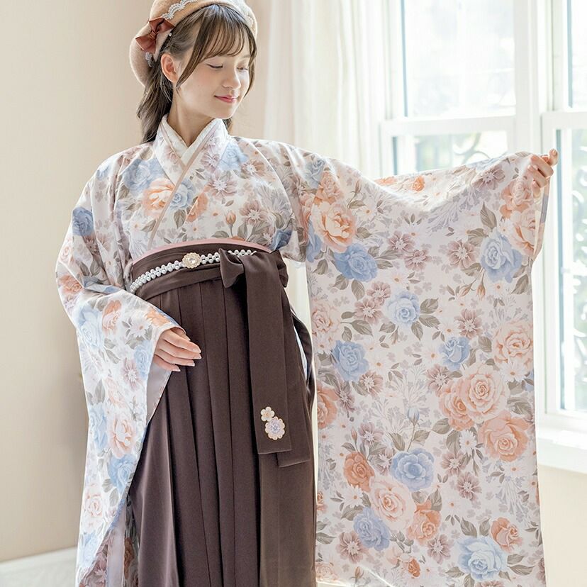 花柄 着物 袴 セット 卒業式 卒業袴セット｜青紺花柄着物 × アイボリー袴(No.13964) /PLUM | My袴