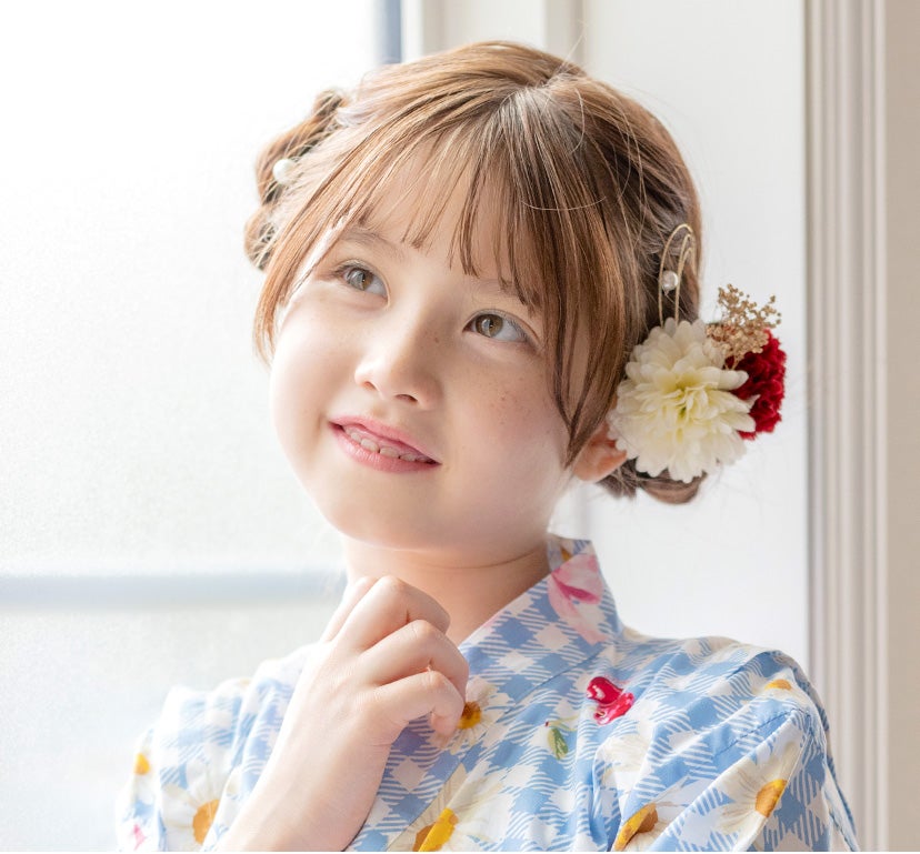 和装髪飾り  和装 洋装 ヘアクリップ ヘアアクセサリー 七五三 着物 浴衣 袴 卒業袴 卒業式 成人式 花 キッズ ジュニア レディース 赤　白